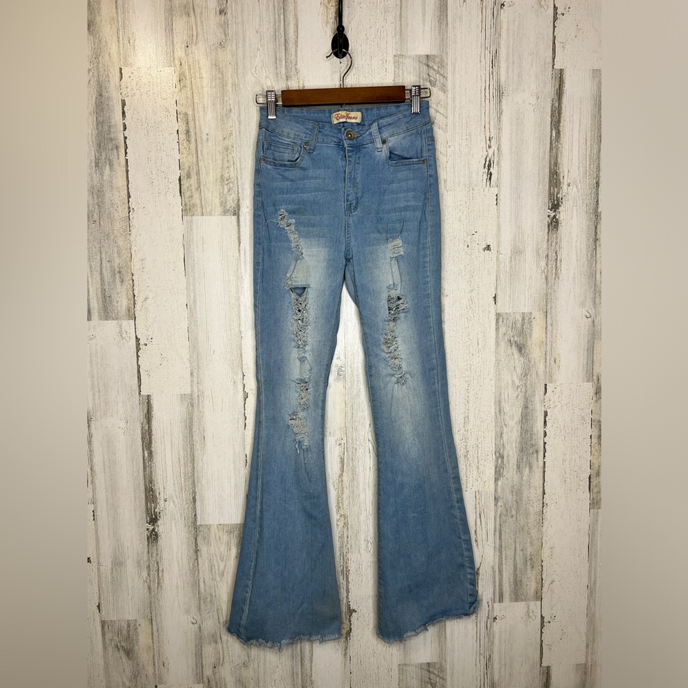 Elite Jeans  Distressed Destroyed Denim Light Wash Blue Size 7/28